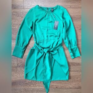 NWT Venti 6 Green Silky Tie Waist Mini Dress sz M